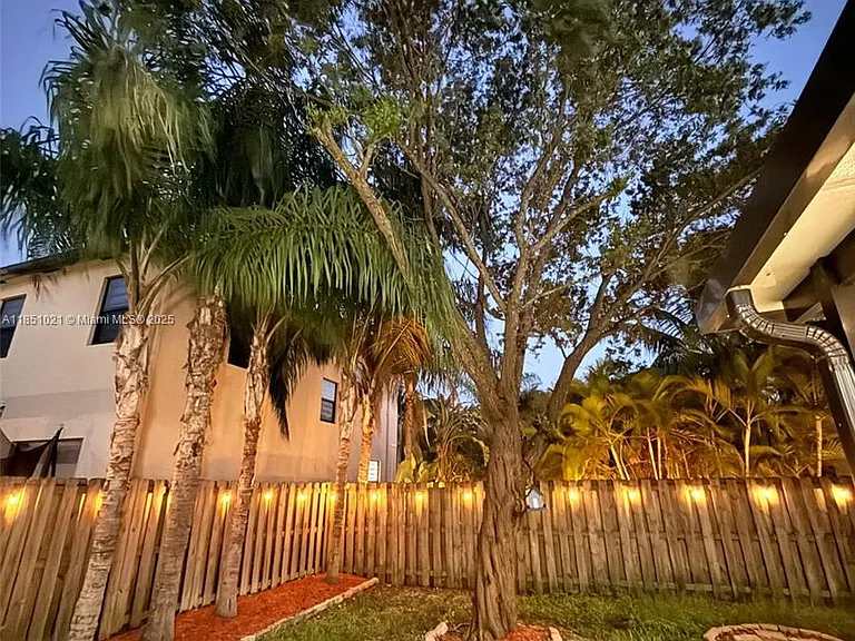 23343 SW 116th Ct — Photo 29