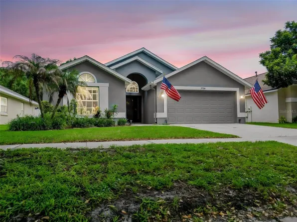 5720 HAWKLAKE RD, LITHIA, FL 33547