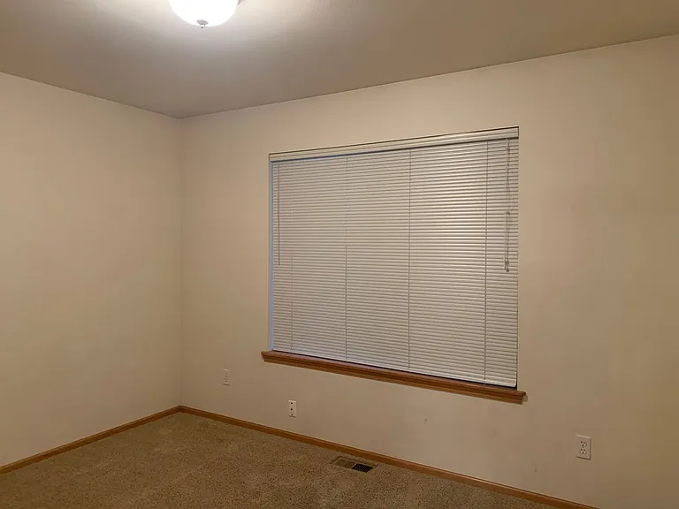 1163 Homestead Dr — Photo 5