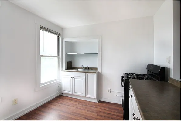 Rented by Compass | media 13