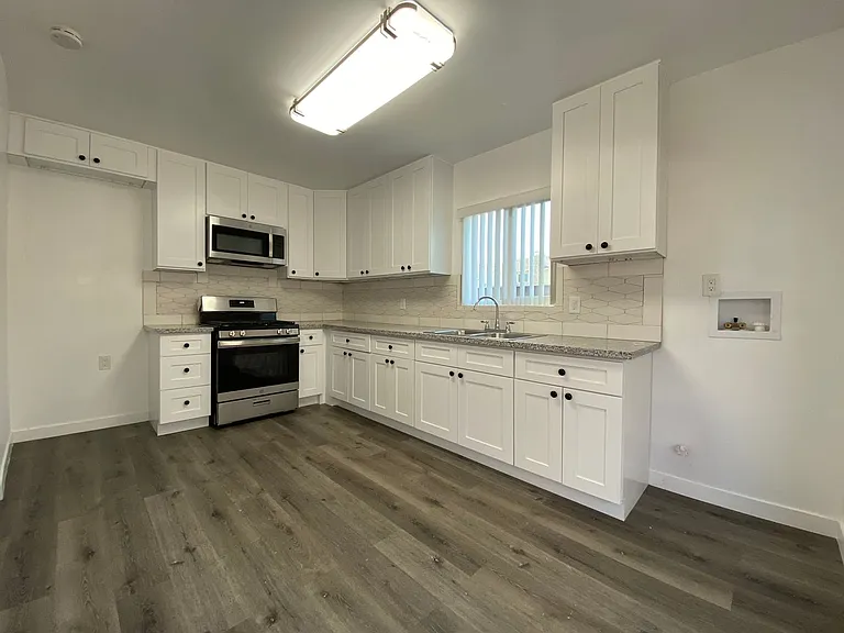 Pinnacle Lomita LLC — Photo 5