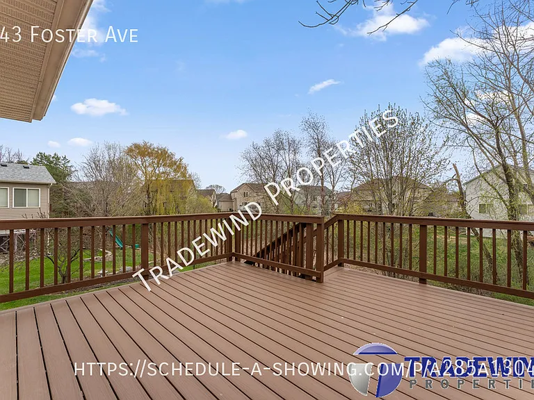 343 Foster Ave — Photo 10