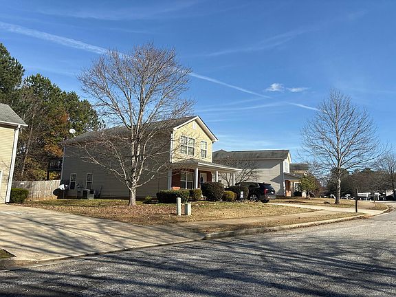 4th image of 136 Milford Dr