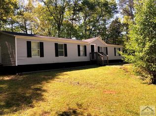 90 Mill Run Dr, Comer, GA 30629