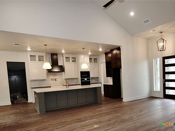 5th image of 2210 Iron Branch Rd