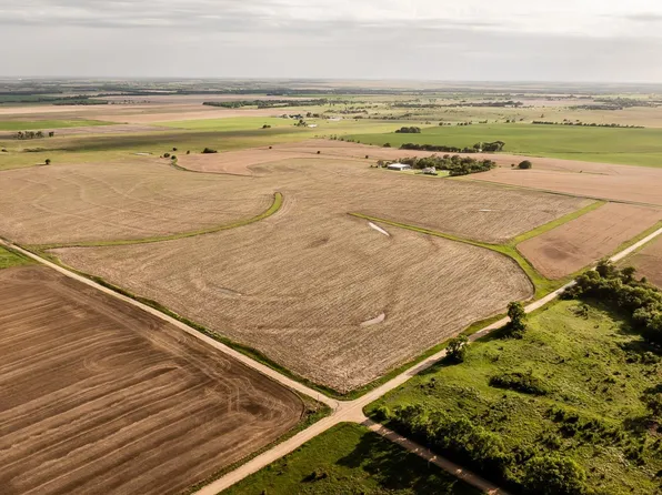 0 Pueblo Rd, McPherson, KS 67460