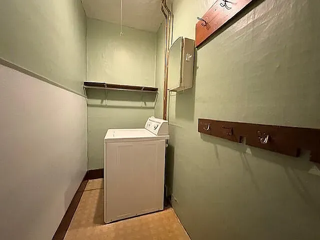 3 bed, 1200 sqft, $2,250 — Photo 4