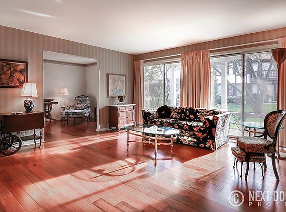 3rd image of 2128 Berkley Ct #101