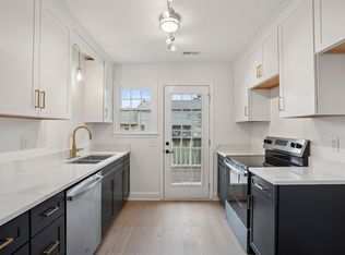 225 Ellington Pl, Madison, TN 37115