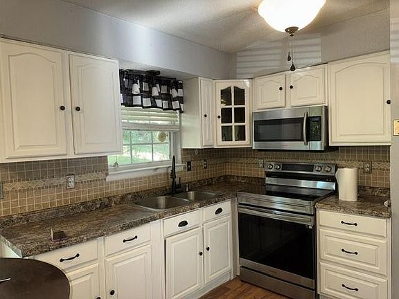 3rd image of 2974 E Freedom Cir