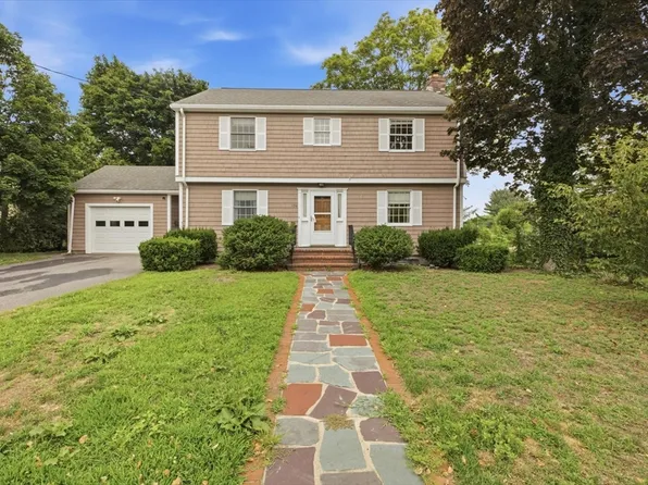 106 Edge Hill Rd, Milton, MA 02186