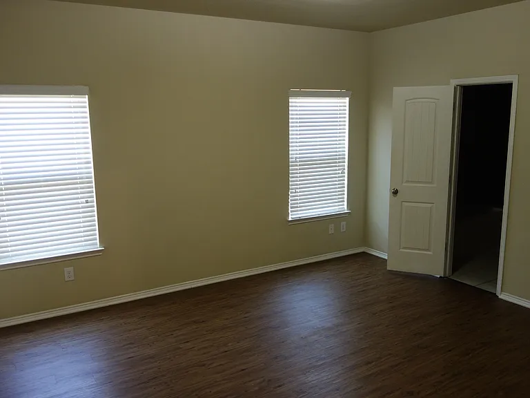 12221 Big Rock Dr — Photo 15