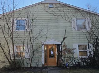 10 Radcliff Pl, Willingboro, NJ 08046