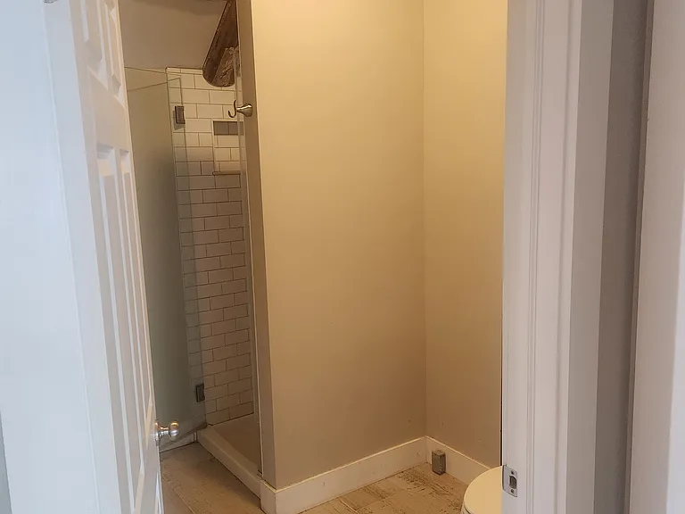 72 Main St #8 — Photo 10