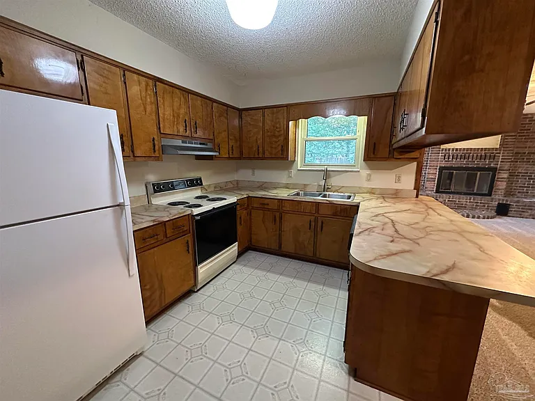 2952 Breckenridge Dr — Photo 9