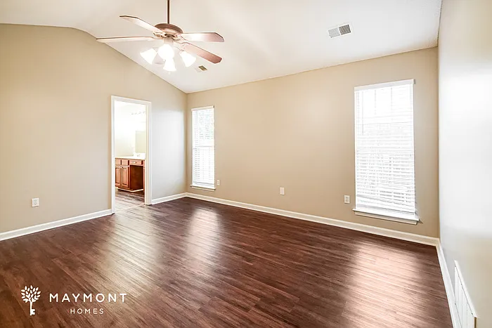 5682 Hunters Chase Dr — Photo 9