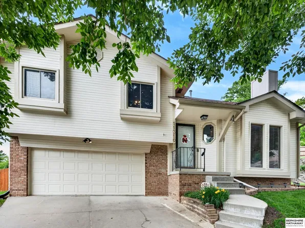 11310 Hartman Cir, Omaha, NE 68164
