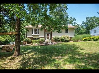 18895 Highway 32, Ste Genevieve, MO 63670