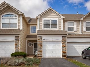 1917 Misty Ridge Ln, Aurora, IL 60503