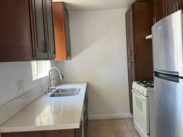 7911 Willis Ave #3, Panorama City, CA 91402
