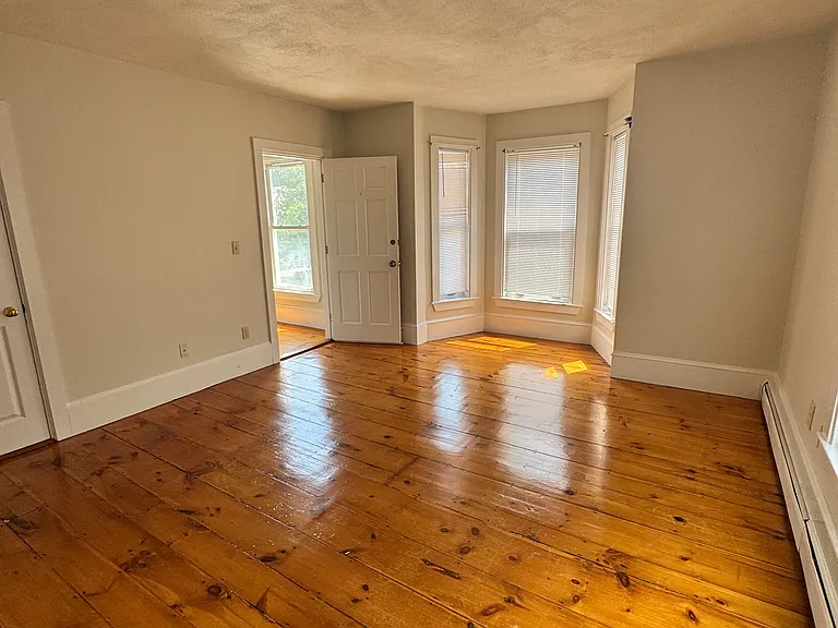106 Hale St #2 — Photo 1