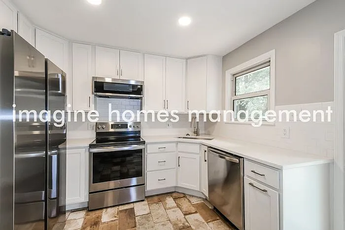 11946 Glenvalley Dr — Photo 7