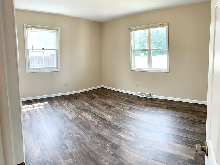 2635 Western Ave #1 — Photo 5