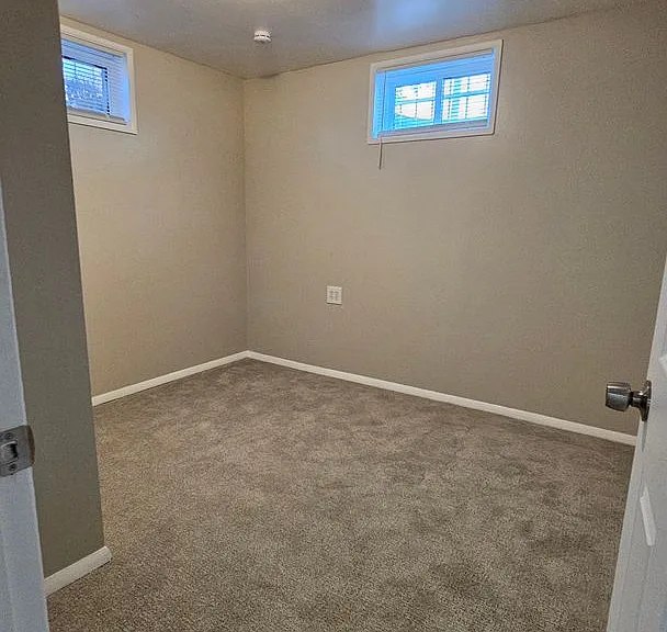 10841 Mildred Dr — Photo 14