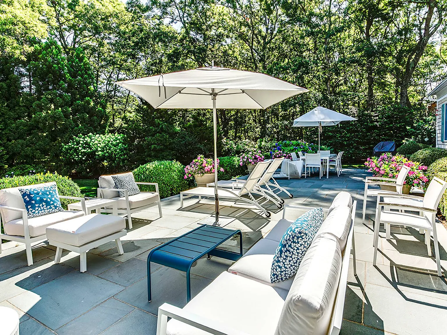 Gorgeous & Private East Hampton Retreat — Photo 3