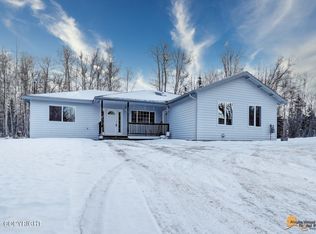 3185 E Lakeview Rd, Wasilla, AK 99654