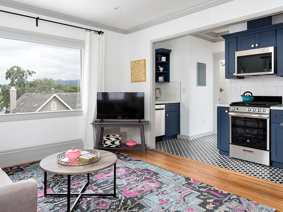 1st image of 459 Wayne Ave #455