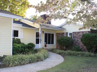 308 Karen Dr, Seneca, SC 29678