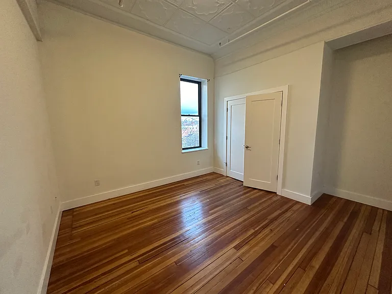 Lofts at Washington Park — Photo 10