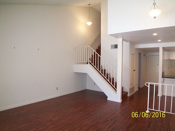 5th image of 1031 S Palmetto Ave APT C8