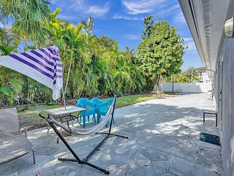 4422 Seagrape Dr #1 — Photo 35