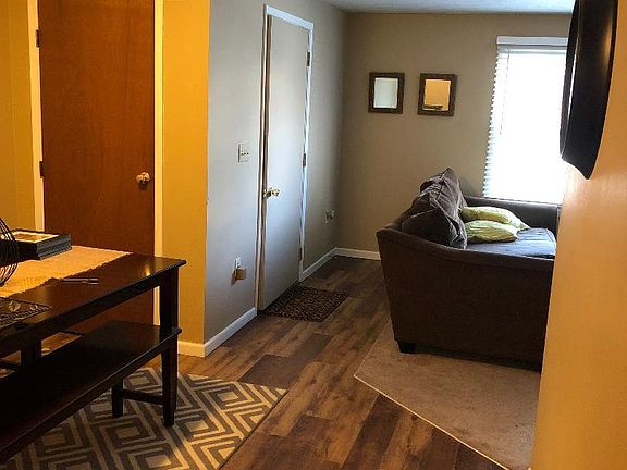 4th image of 1466 Parkman Pl