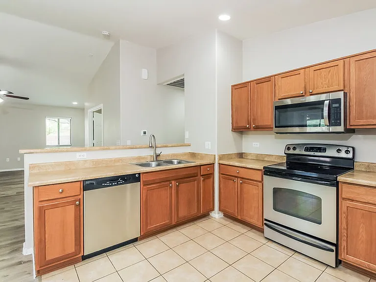 7046 S Copper Bloom Ave — Photo 8