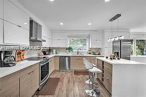 1543 Dorado Ave — Photo 19