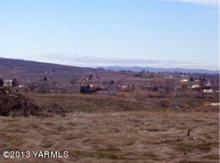 512 N 61st Ave, Yakima, WA 98908