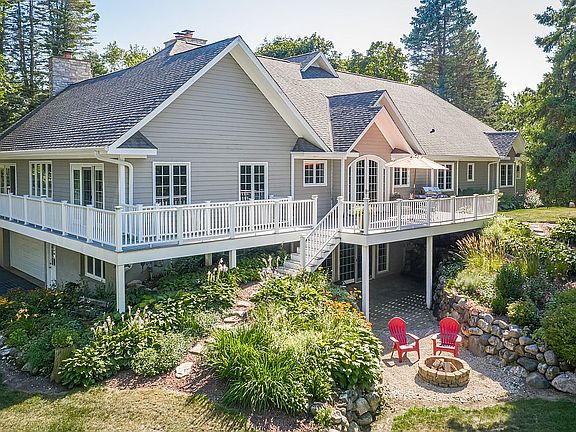 Back deck and firepit