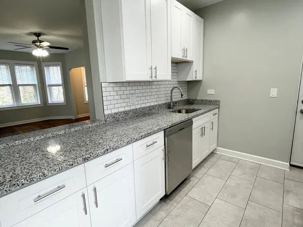 2016 W Estes Ave #2NORTH, Chicago, IL 60645