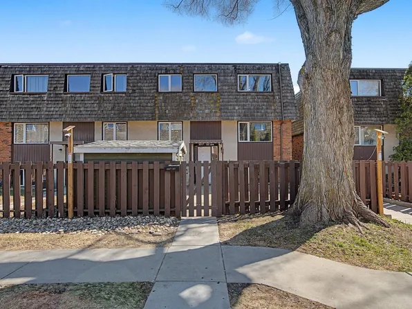 3317 107th Ave NW, Edmonton, AB T5W 0C6