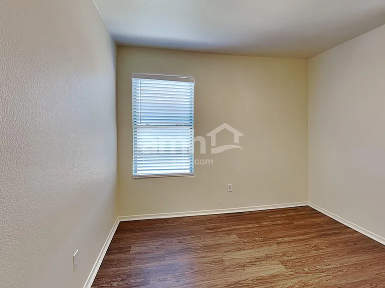 18554 W Mariposa Dr — Photo 20