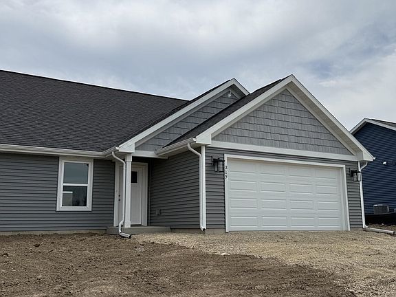 2nd image of 317 Orchid Ave