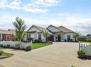 8818 Wildwood Way, Fort Smith, AR 72908
