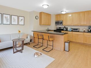 135 Montgomery St APT 4I, Jersey City, NJ 07302