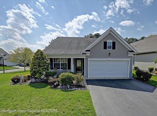 41 Balmoral Dr, Jackson, NJ 08527