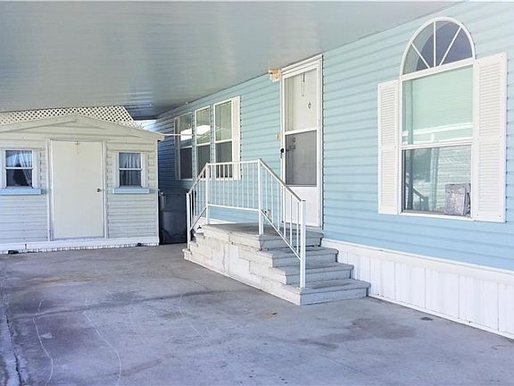 2nd image of 520 Leisure Pl
