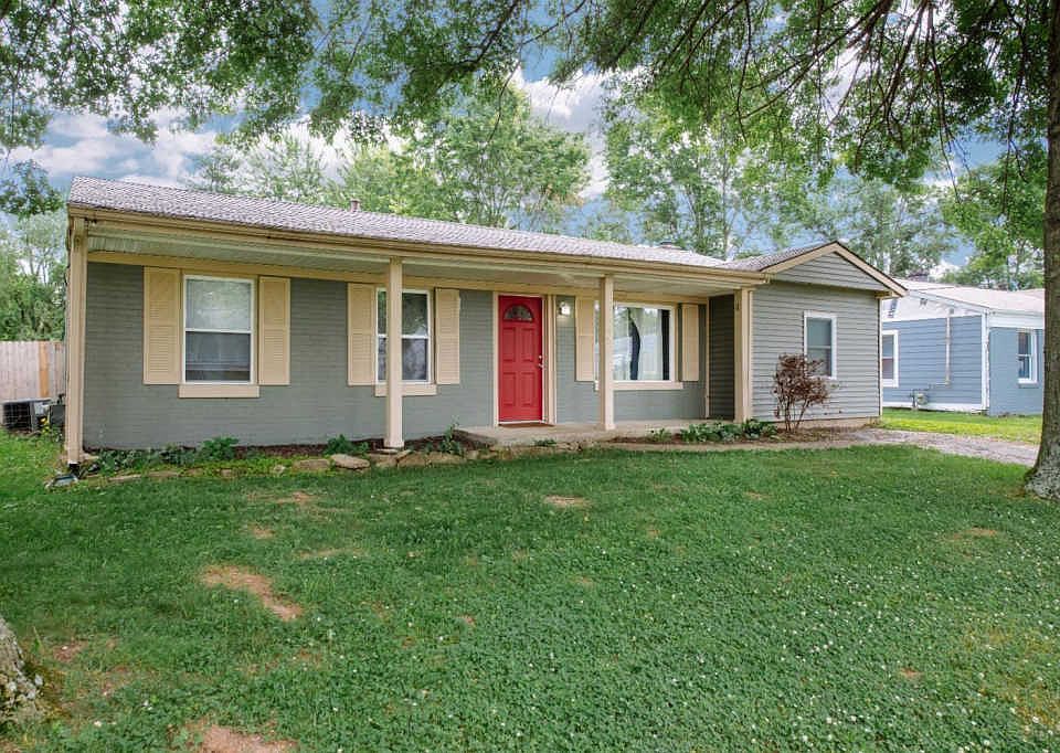 1st image of 656 Chateau Dr