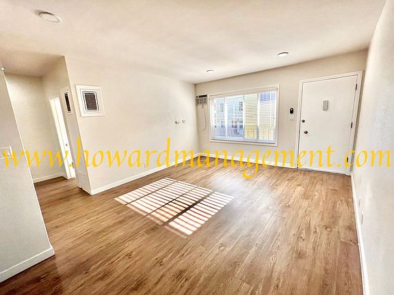 3rd image of 2424 Ocean Park Blvd APT 6